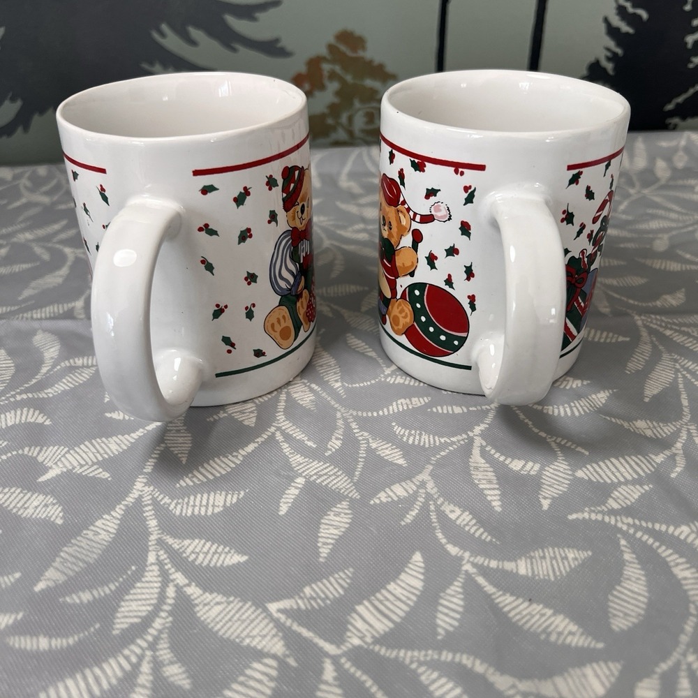 Lot of 2 Vtg White Ceramic Coffee Tea Mug Christmas Teddy Bears - Picture 4 of 6